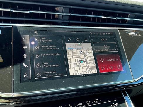 Certified 2025 Audi Q8 Prestige w/ Prestige Package image 27