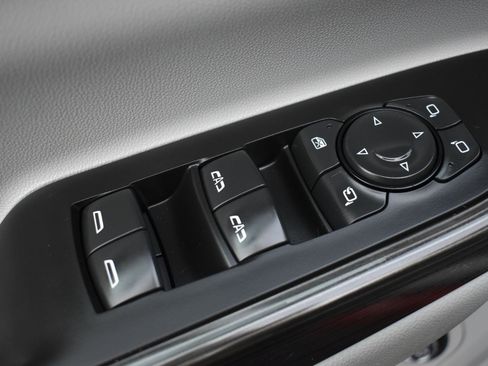 Used 2023 GMC Acadia SLT w/ Technology Package image 12