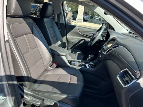 Used 2024 Chevrolet Equinox Premier w/ LPO, Floor Liner Package FWD image 31