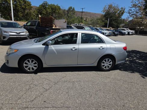 Used 2010 Toyota Corolla LE w/ All Weather Guard Pkg FWD image 2