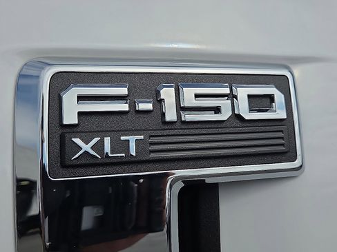 Used 2024 Ford F150 XLT w/ Mobile Office Package image 8