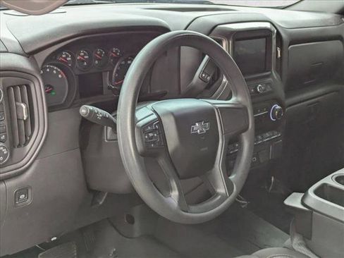 Used 2025 Chevrolet Silverado 1500 Custom Trail Boss image 9