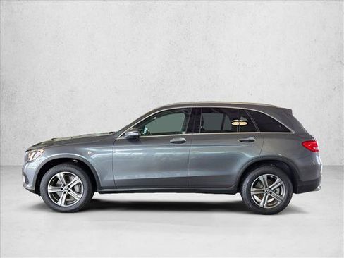 Used 2019 Mercedes-Benz GLC 300 4MATIC image 8