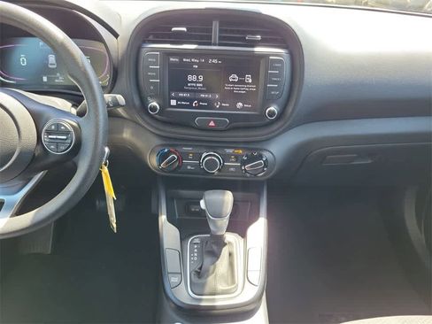 Used 2023 Kia Soul LX w/ Option Group 015 image 13