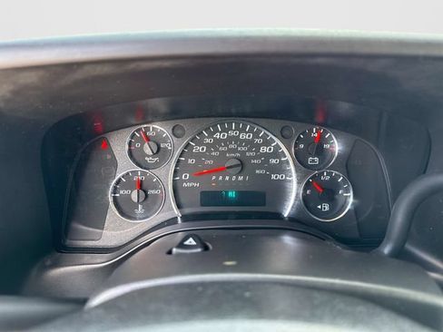 Used 2021 Chevrolet Express 2500 Extended w/ Driver Convenience Package RWD image 24