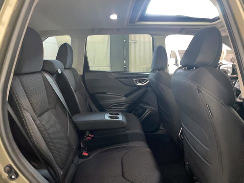 Used 2023 Subaru Forester Premium AWD/4WD image 22