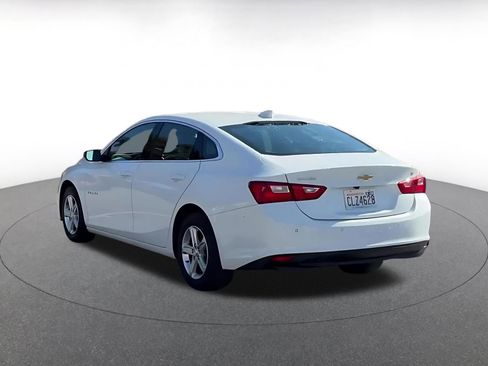 Used 2024 Chevrolet Malibu LT image 11