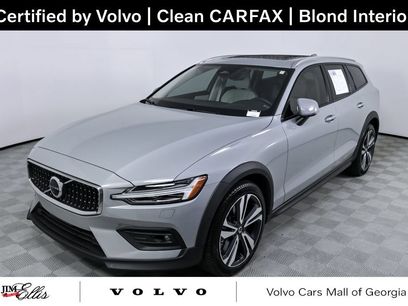 Certified 2025 Volvo V60 B5 Cross Country Plus