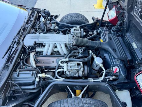 Used 1989 Chevrolet Corvette Coupe image 69