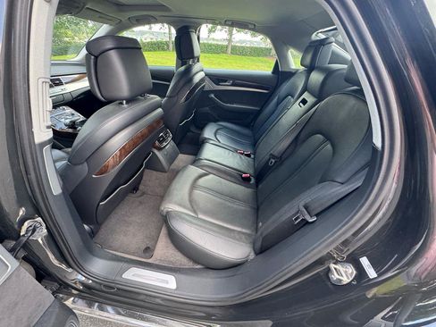 Used 2011 Audi A8 4.2 AWD/4WD image 12