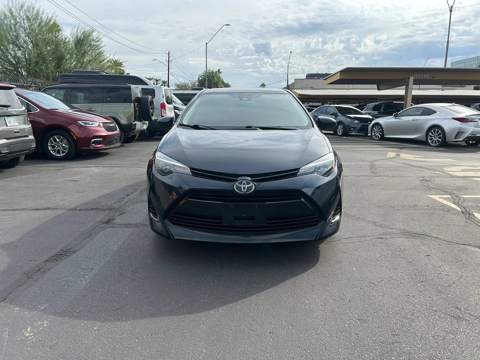 Used 2019 Toyota Corolla LE FWD image 2