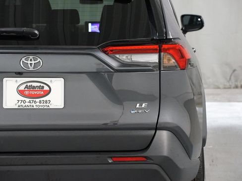 Certified 2025 Toyota RAV4 LE AWD/4WD image 10