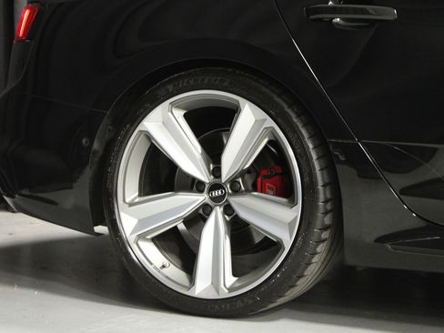 Used 2019 Audi RS 5 Sportback w/ RS Driver Assistance Package AWD/4WD image 7