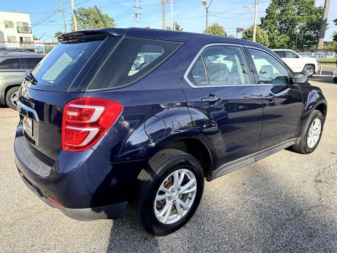 Used 2017 Chevrolet Equinox LS AWD/4WD image 4