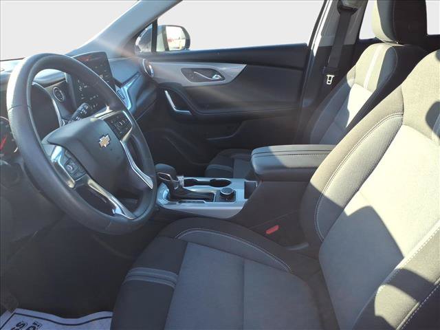 Used 2025 Chevrolet Blazer LT FWD image 17