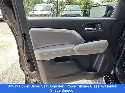 Certified 2025 Chevrolet Colorado ZR2 w/ Technology Package AWD/4WD image 14