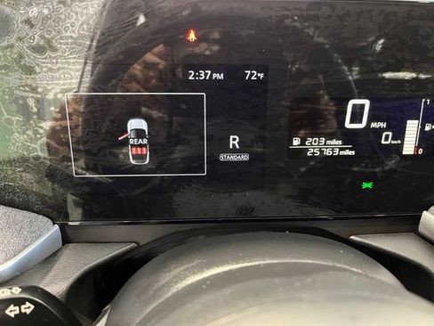 Used 2025 Nissan Kicks SV FWD image 26