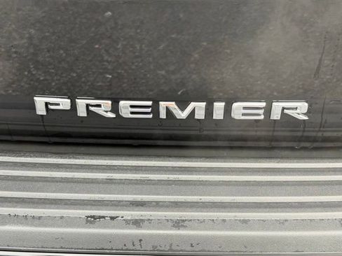 New 2026 Chevrolet Suburban Premier w/ Sun And Tow Package AWD/4WD image 20