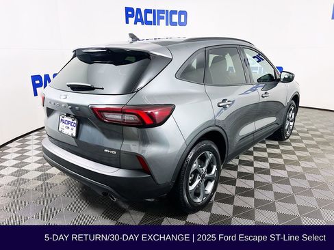 Used 2025 Ford Escape ST-Line Select image 8