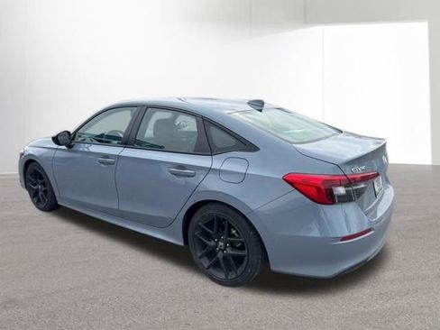 Used 2023 Honda Civic Sport image 13