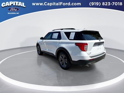Used 2023 Ford Explorer XLT w/ Equipment Group 202A image 6