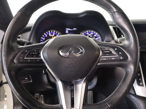 Used 2018 INFINITI Q60 Red Sport 400 w/ Pro Active Package RWD image 3