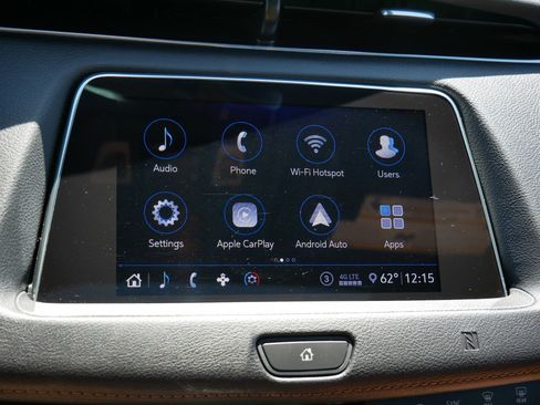 Used 2020 Cadillac XT4 Sport AWD/4WD image 21