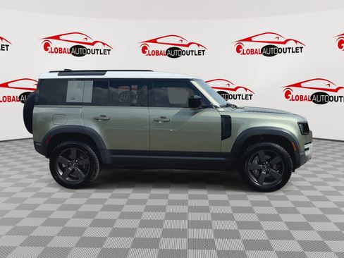 Used 2020 Land Rover Defender 110 SE AWD/4WD image 9
