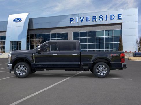 New 2026 Ford F250 Lariat w/ Lariat Premium Package image 4