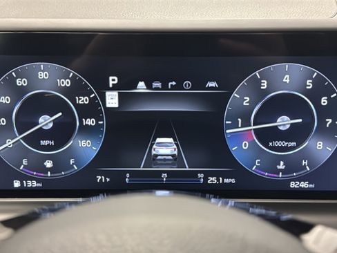 Used 2025 Kia Seltos SX AWD/4WD image 15