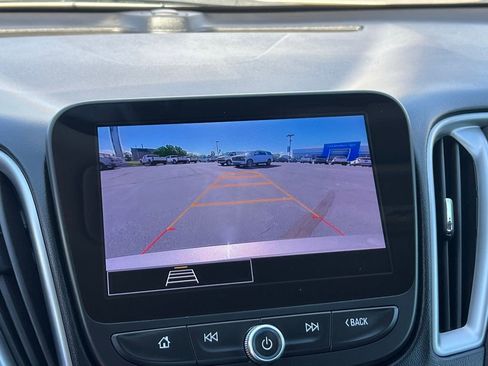 Used 2024 Chevrolet Malibu LS FWD image 33