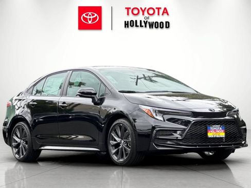 New 2026 Toyota Corolla XSE FWD image 2