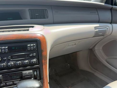 Used 1997 Lincoln Mark VIII LSC RWD image 23
