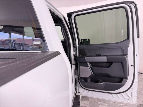 Certified 2024 Ford F150 Lariat w/ FX4 Off-Road Package AWD/4WD image 29