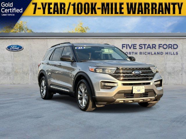 Used 2023 Ford Explorer XLT w/ Equipment Group 202A RWD image 1