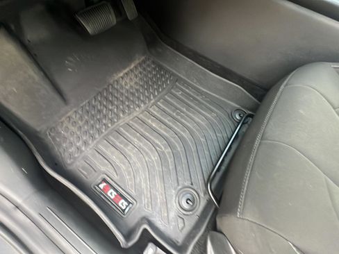 Certified 2024 Hyundai Elantra SEL image 19