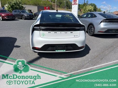 New 2026 Toyota Prius Plug-In Hybrid image 7