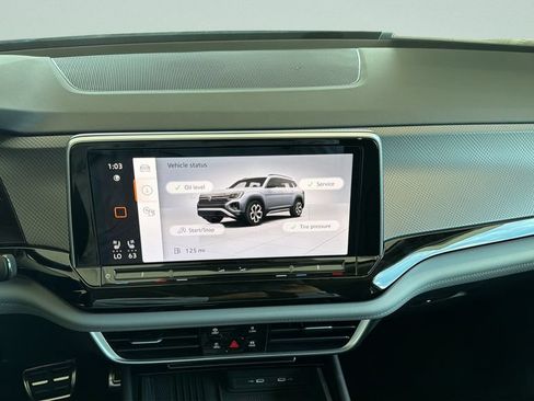 New 2026 Volkswagen Atlas Peak Edition AWD/4WD image 17