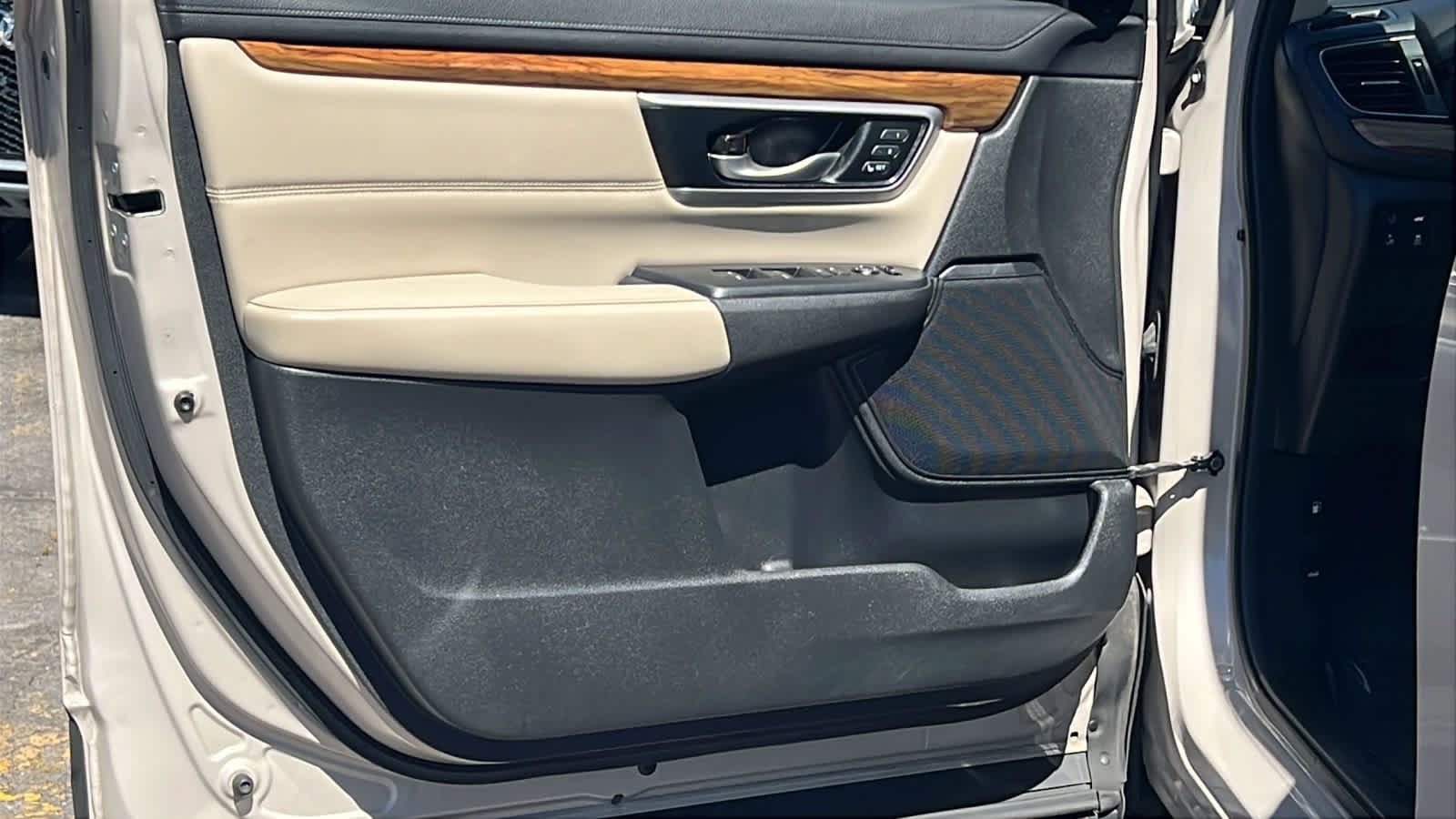 Used 2018 Honda CR-V EX-L image 23