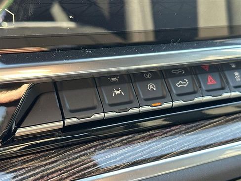 New 2026 GMC Sierra 1500 Elevation w/ LPO, Elevation Black Package image 18