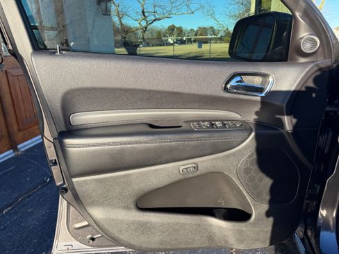 Used 2018 Dodge Durango GT AWD/4WD image 7