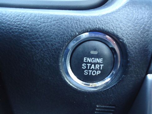 Used 2015 Toyota 4Runner Limited AWD/4WD image 22