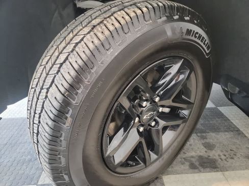 Used 2024 Chevrolet Silverado 1500 Custom Trail Boss image 8