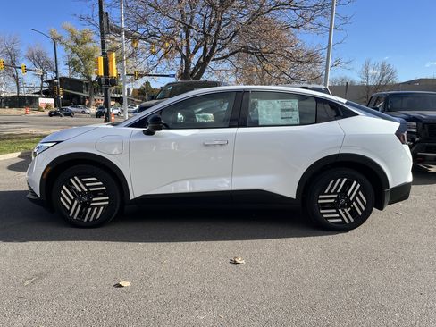 New 2026 Nissan Leaf SV+ image 5