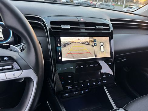 Used 2023 Hyundai Tucson Limited w/ Cargo Package image 5