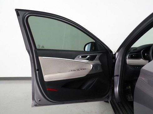 Used 2023 Genesis G70 2.0T Prestige w/ Sport Prestige Package image 50