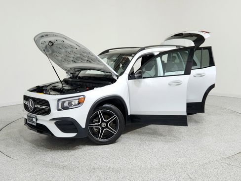 Certified 2022 Mercedes-Benz GLB 250 image 6