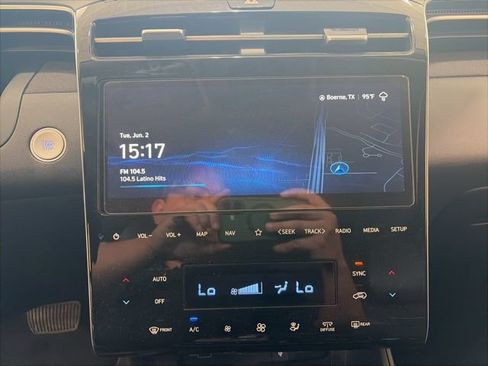 Used 2023 Hyundai Tucson Limited AWD/4WD image 14