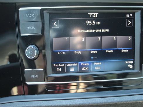 Used 2020 Volkswagen Jetta R-Line FWD image 12