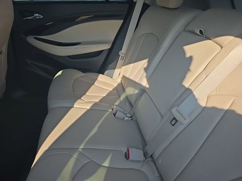 Used 2019 Buick Envision Essence image 16